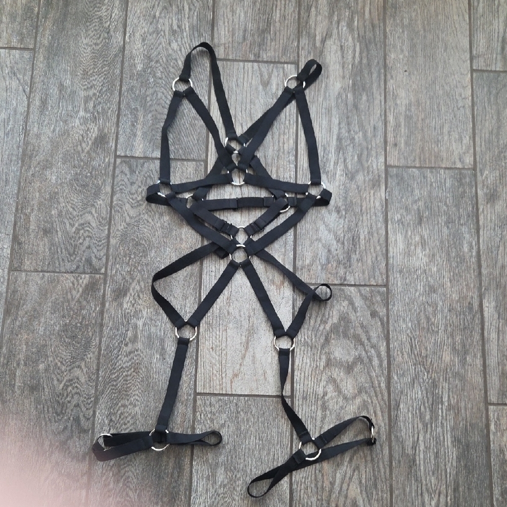 Black Strappy Harness